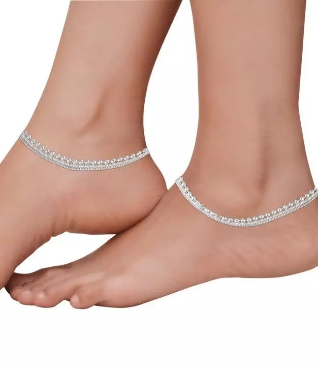 चांदी के पायल की डिजाइन बेहद शानदार और खूब कर रहे हैं लोग पसंद | The design  of silver anklets is very spectacular and people are liking it