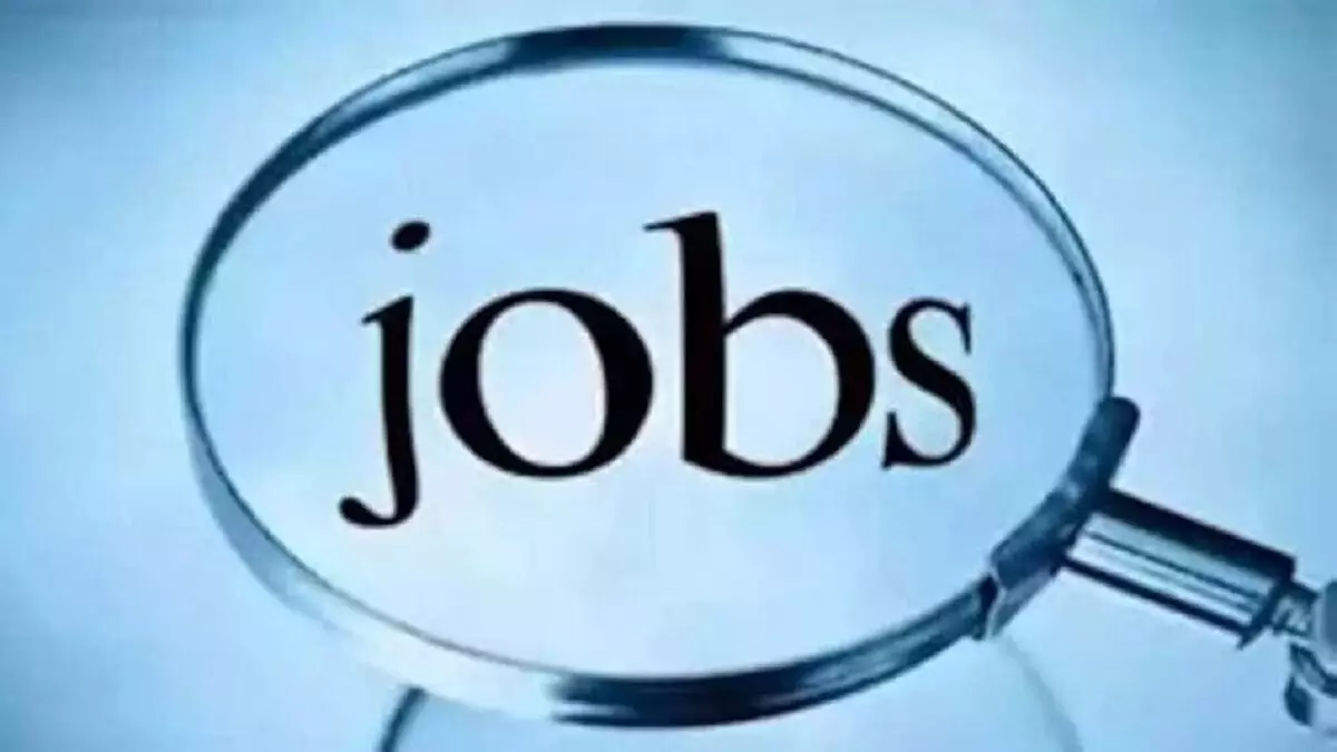 BTSC Recruitment 2022 : बिहार में निकली 12 हजार से ज्यादा पदों पर भर्ती, देखें डिटेल